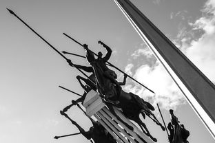 探索步步深入：详解《万国觉醒》玩家如何顺利通过挑战进入神秘的失落之地