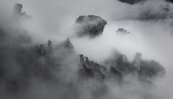 探索文学殿堂,问鼎苍穹的下一句是什么?以古人诗词中的神秘意境为视觉引导 探索文学殿堂,问鼎苍穹的下一句是什么?以古人诗词中的神秘意境为视觉引导
