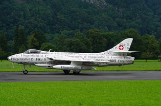 (狂飙百科)狂飙战机游戏：体验极速飞行与激烈战斗的完美结合