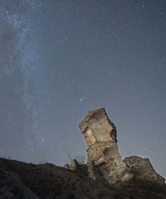 探寻神秘宇宙：揭秘神秘圣域、探寻神秘秘境、探寻圣墟秘密之旅