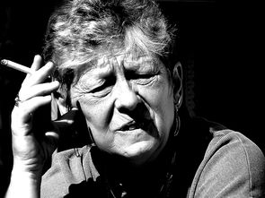 (痞子英雄角色介绍)痞子英雄剧情深度解析:探讨角色成长与人性面貌 (痞子英雄角色介绍)痞子英雄剧情深度解析:探讨角色成长与人性面貌