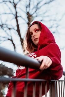 (遇见喵星人全部演员)当遇见喵克斯杨洋代言时,遇见时尚与魅力共存的完美组合 (遇见喵星人全部演员)当遇见喵克斯杨洋代言时,遇见时尚与魅力共存的完美组合