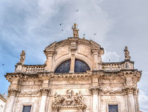 挑战无界:城墙不能倒金币版, 探讨金钱与权力在历史进程中的微妙关系及影响 挑战无界:城墙不能倒金币版, 探讨金钱与权力在历史进程中的微妙关系及影响