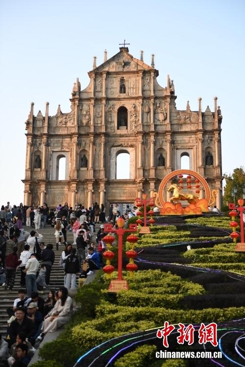 澳门大三巴一肖一特门票价格和澳门大三巴一肖一特安全吗:马、牛、鼠、蛇和警惕夸张幌子,动态解答、专家解读解释与落实 澳门大三巴一肖一特门票价格和澳门大三巴一肖一特安全吗:马、牛、鼠、蛇和警惕夸张幌子,动态解答、专家解读解释与落实