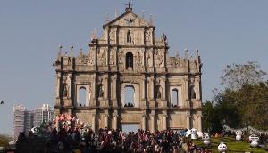 澳门大三巴一肖一特学校简介与77777888888精准新传小说二勇公:万事如意呈吉祥:个人释义、专家解析解释与落实​,警惕诱导营销风险